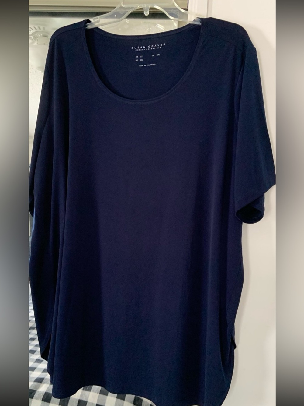 Susan Graver navy top 3X